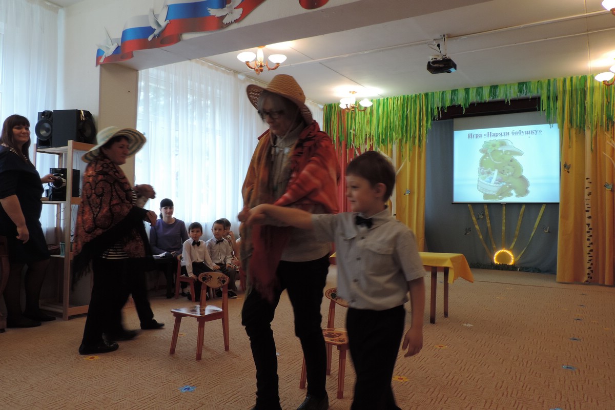 Весенний праздник для мам и бабушек