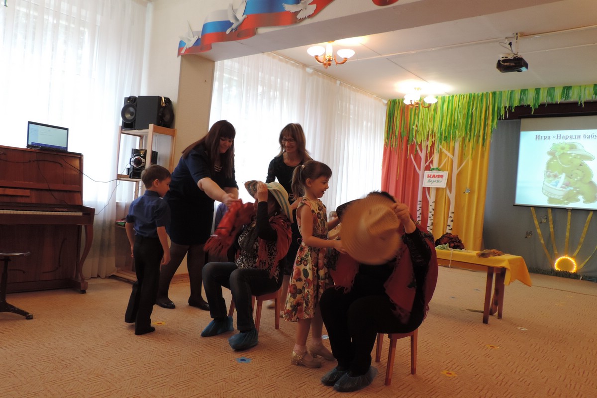 Весенний праздник для мам и бабушек